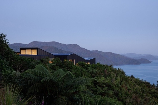 Anakiwa House by Arthouse Architects